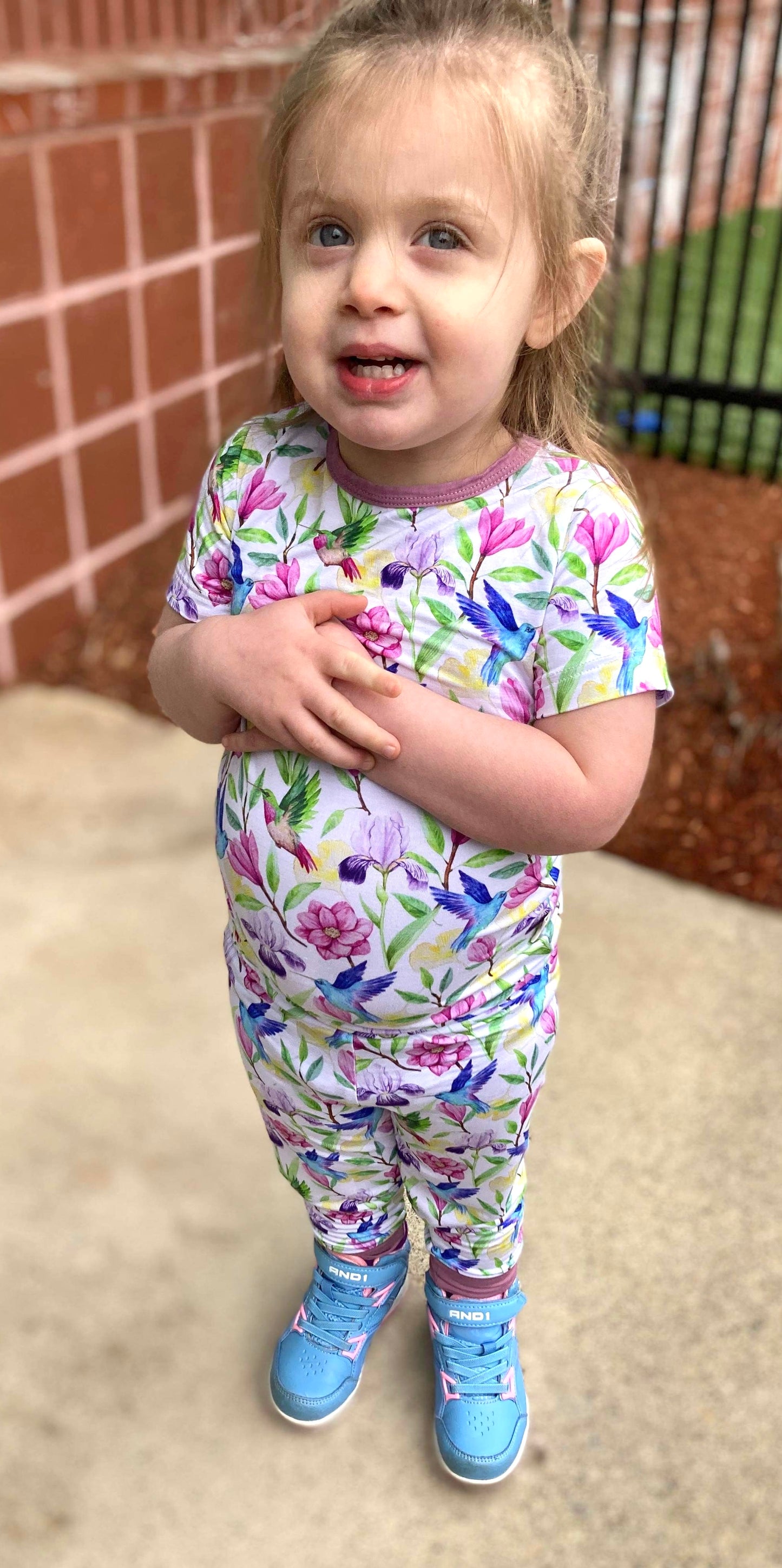 Walela (Hummingbirds)