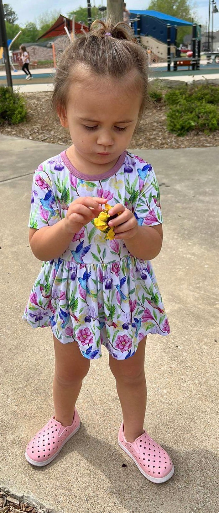 Walela (Hummingbirds)