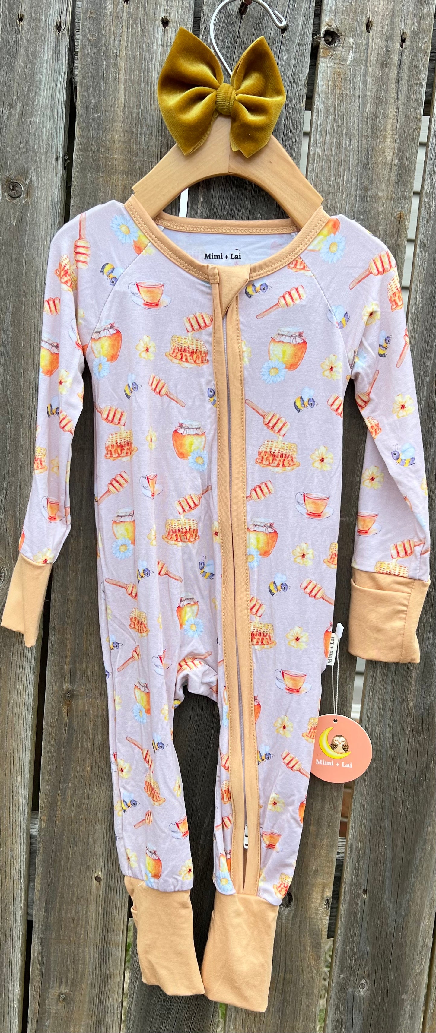 Oh, Honey Buns! 🐝🍯🌼